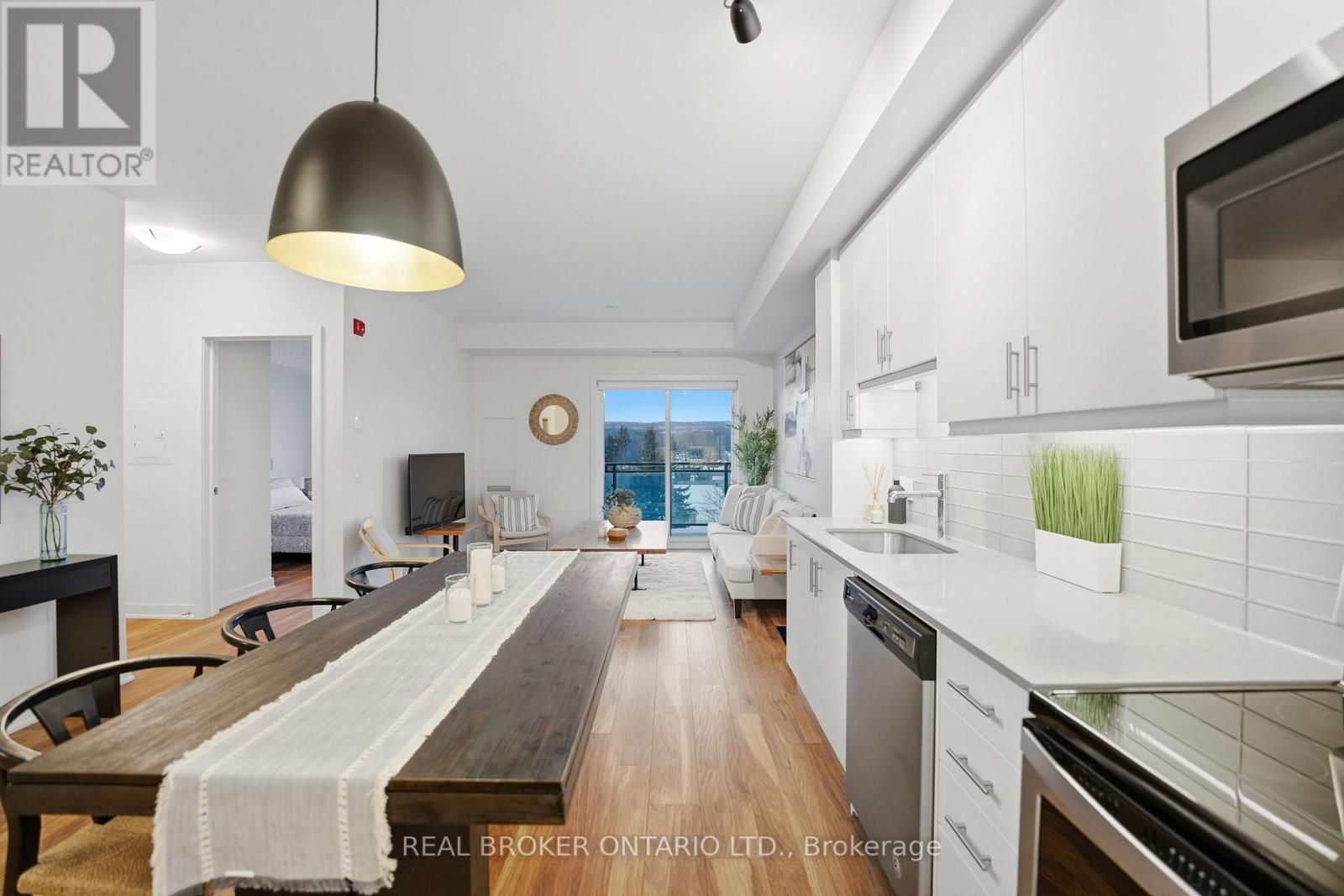 513 - 320 Plains Road E, Burlington, Ontario  L7T 0C1 - Photo 15 - W12791212