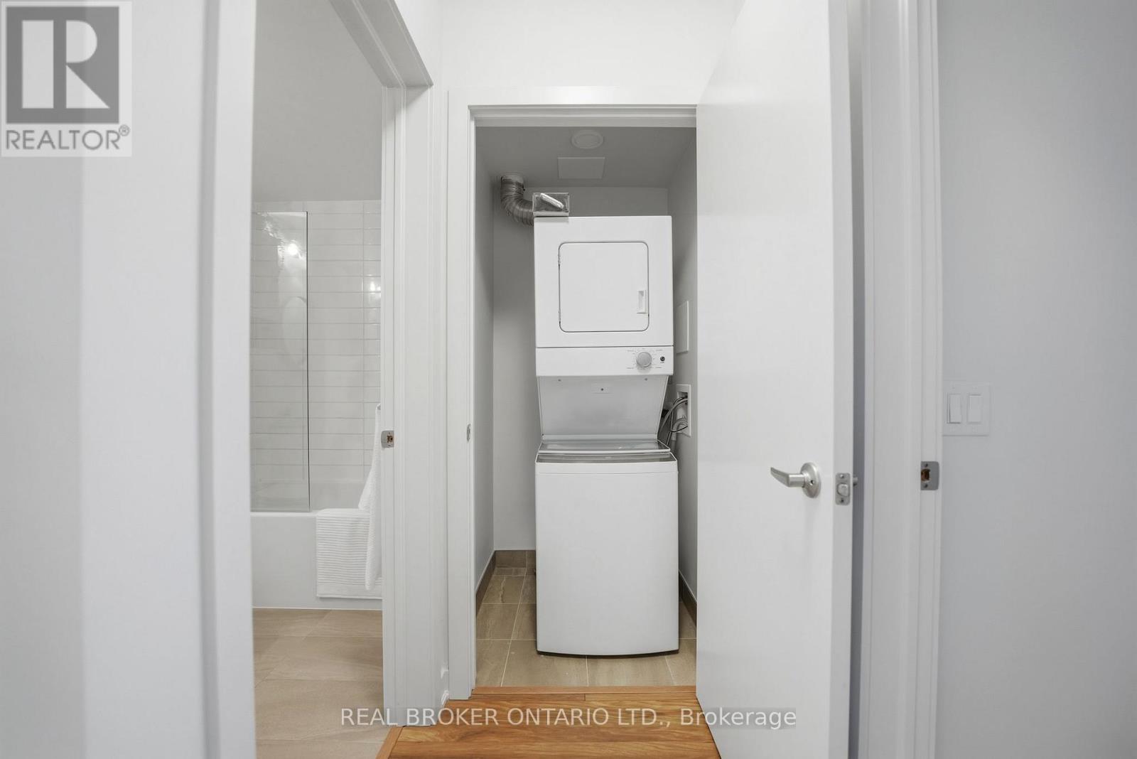 513 - 320 Plains Road E, Burlington, Ontario  L7T 0C1 - Photo 28 - W12791212