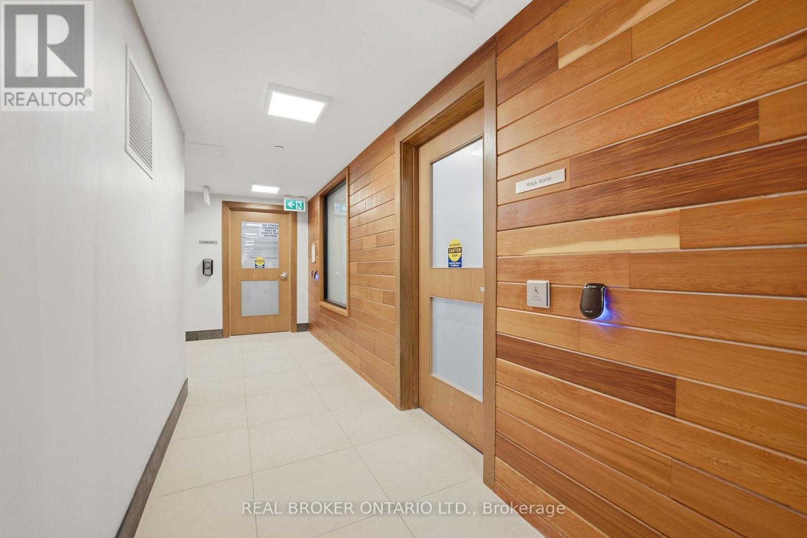 513 - 320 Plains Road E, Burlington, Ontario  L7T 0C1 - Photo 36 - W12791212