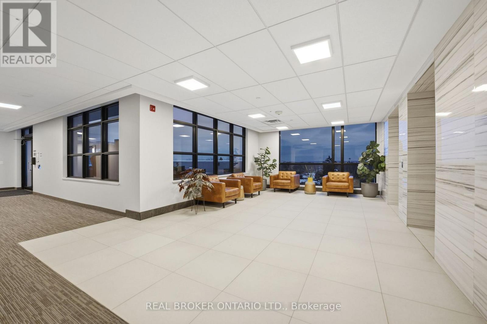 513 - 320 Plains Road E, Burlington, Ontario  L7T 0C1 - Photo 40 - W12791212