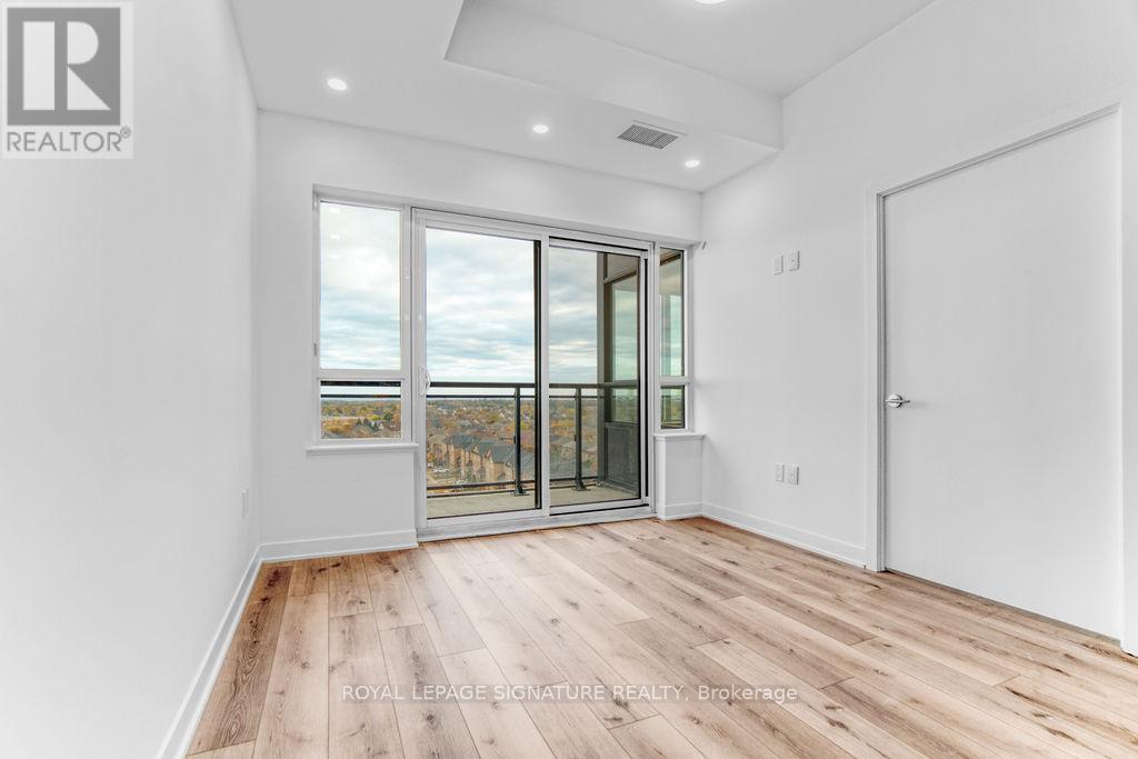 715 - 395 Dundas Street W, Oakville, Ontario  L6M 5R8 - Photo 14 - W12791250