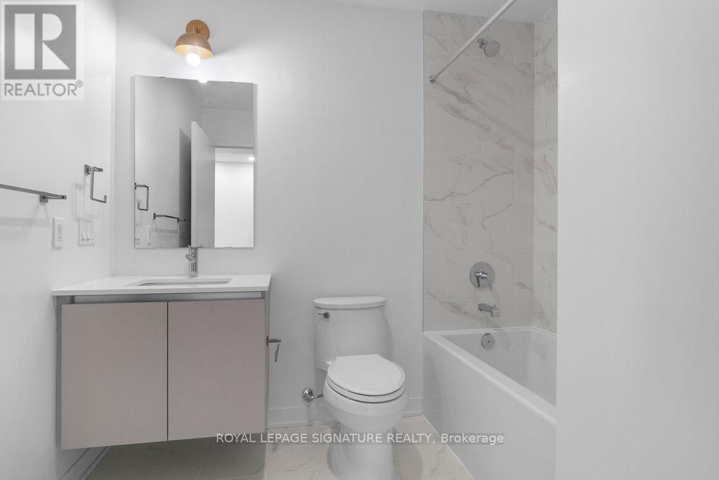 715 - 395 Dundas Street W, Oakville, Ontario  L6M 5R8 - Photo 21 - W12791250