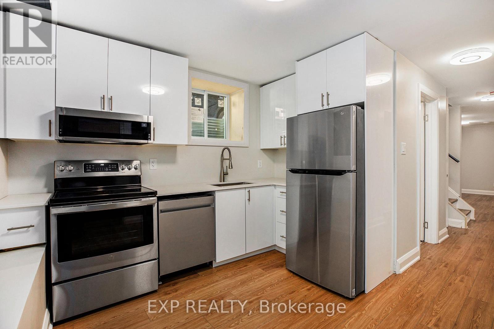 #1 - 838 St. Laurent Boulevard, Ottawa, Ontario  K1K 3A9 - Photo 9 - X12791266