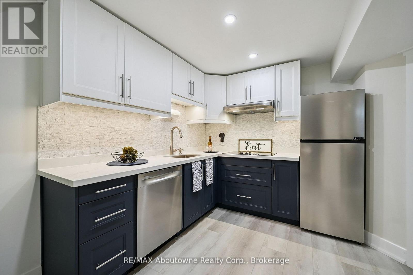 437 Jelinik Terrace, Milton, Ontario  L9T 7N2 - Photo 33 - W12791276