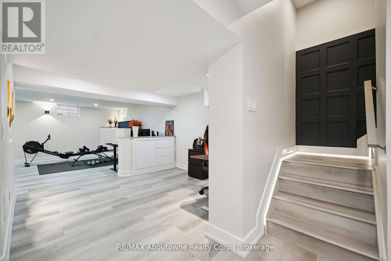 437 Jelinik Terrace, Milton, Ontario  L9T 7N2 - Photo 34 - W12791276