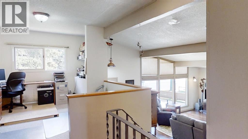 5039 4 Street W, Claresholm, Alberta  T0L 0T0 - Photo 16 - A2285700