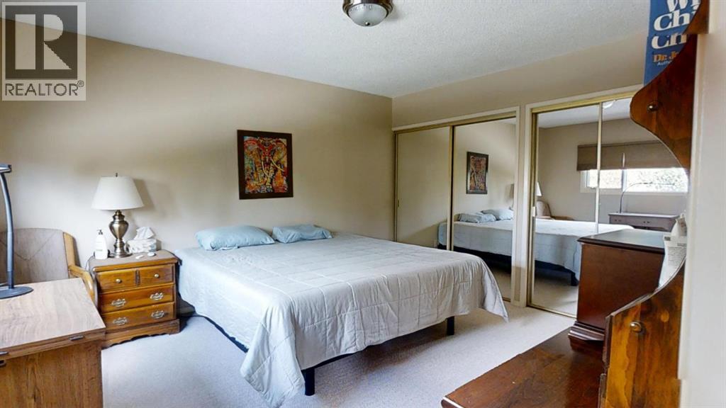 5039 4 Street W, Claresholm, Alberta  T0L 0T0 - Photo 18 - A2285700