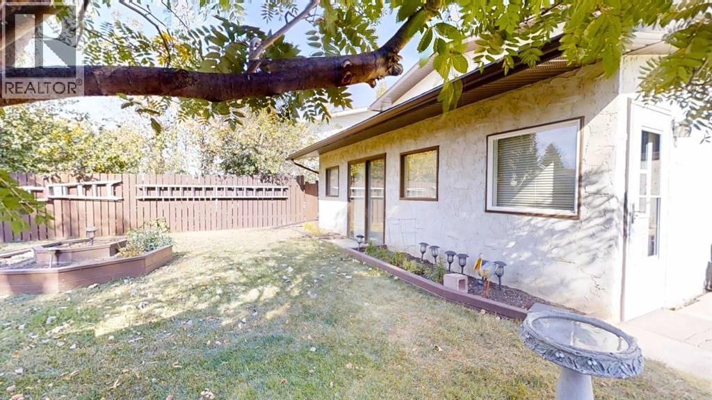 5039 4 Street W, Claresholm, Alberta  T0L 0T0 - Photo 34 - A2285700