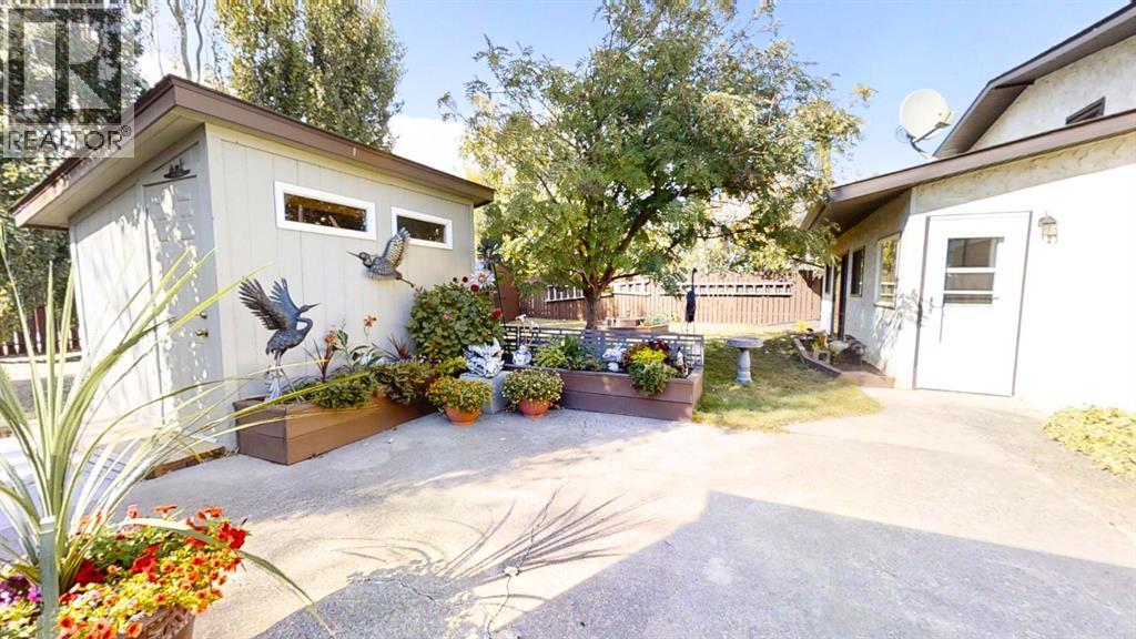 5039 4 Street W, Claresholm, Alberta  T0L 0T0 - Photo 38 - A2285700