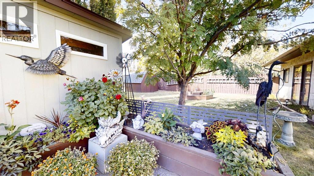 5039 4 Street W, Claresholm, Alberta  T0L 0T0 - Photo 40 - A2285700