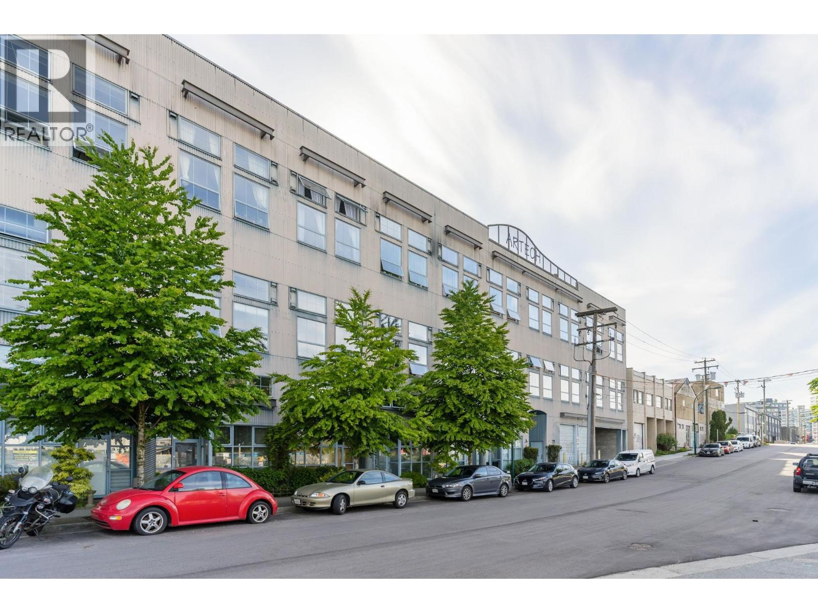 211 336 E 1ST AVENUE, vancouver, British Columbia