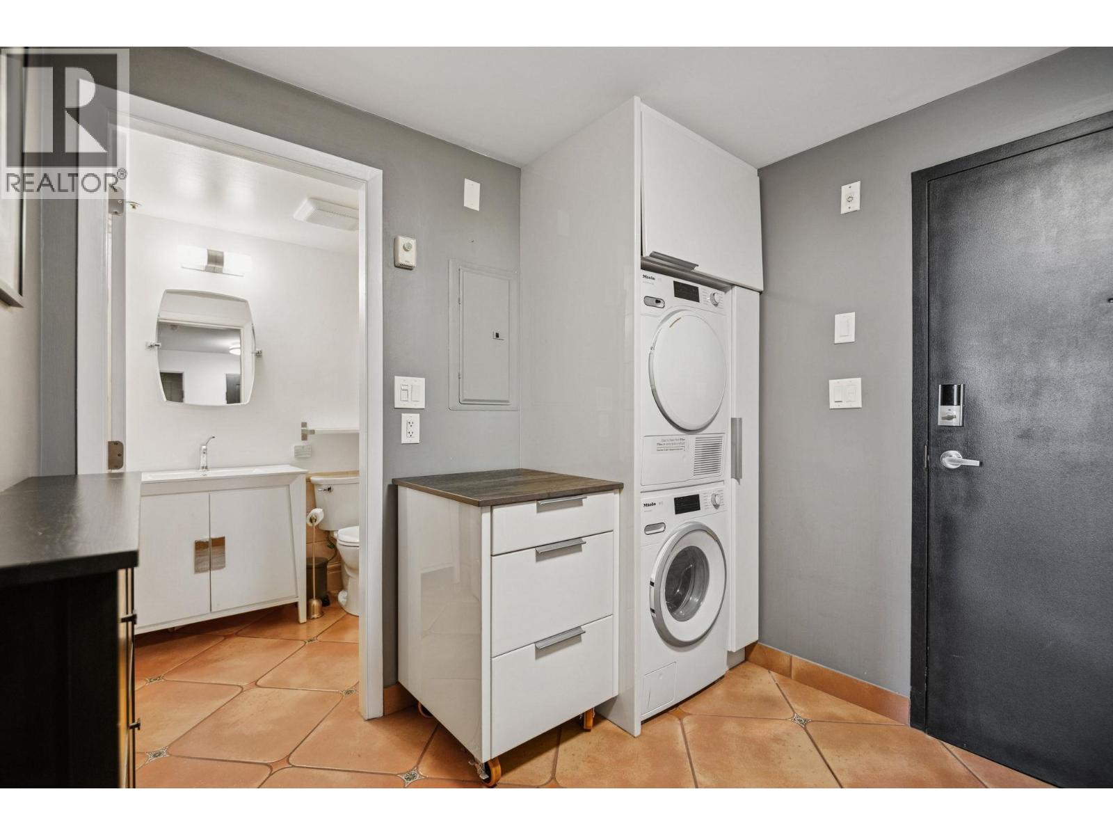 211 336 E 1st Avenue, Vancouver, British Columbia  V5T 4R6 - Photo 19 - R3090097