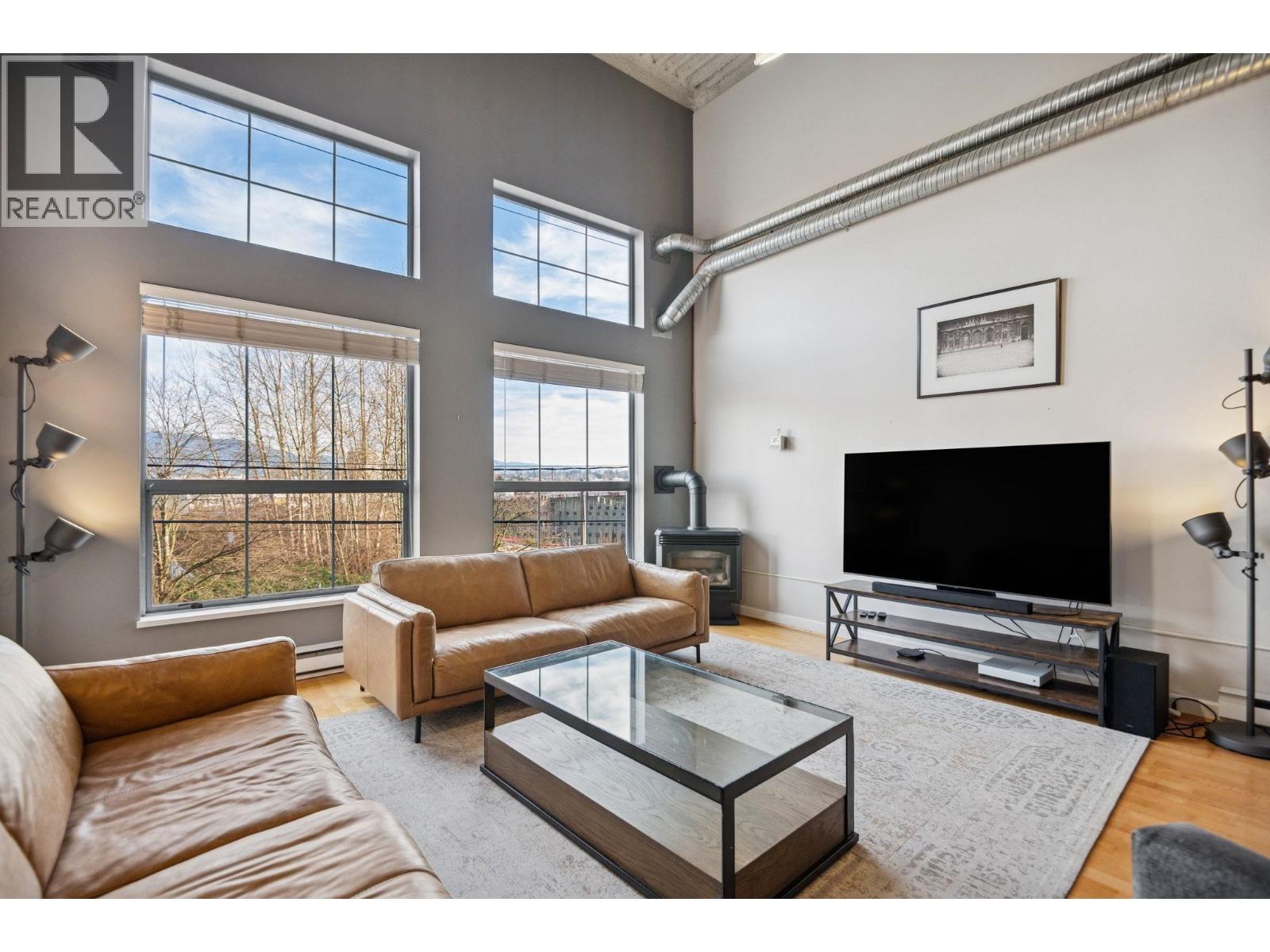 211 336 E 1st Avenue, Vancouver, British Columbia  V5T 4R6 - Photo 3 - R3090097