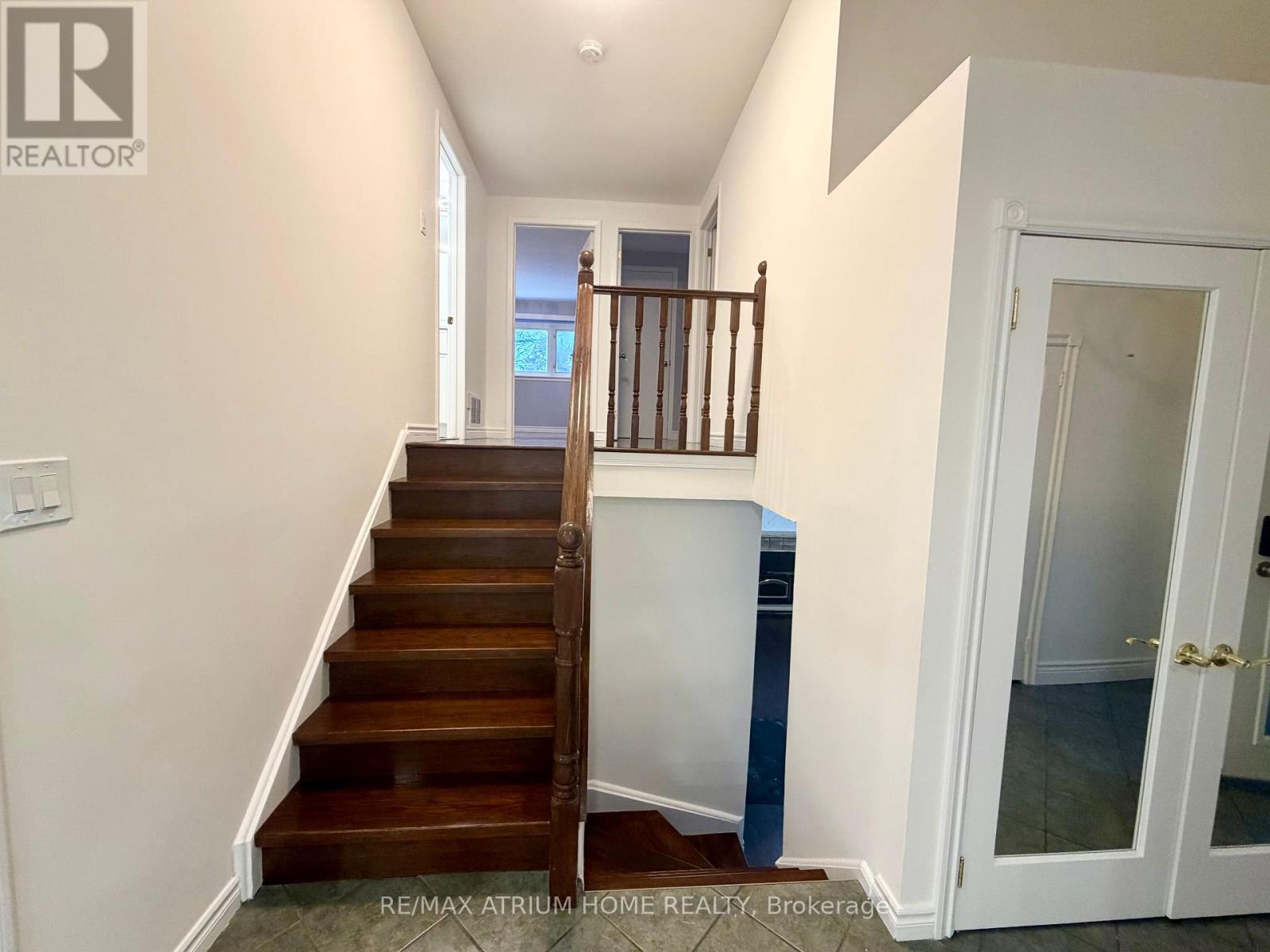 59 Carlton Road, Markham, Ontario  L3R 1Z4 - Photo 10 - N12791274