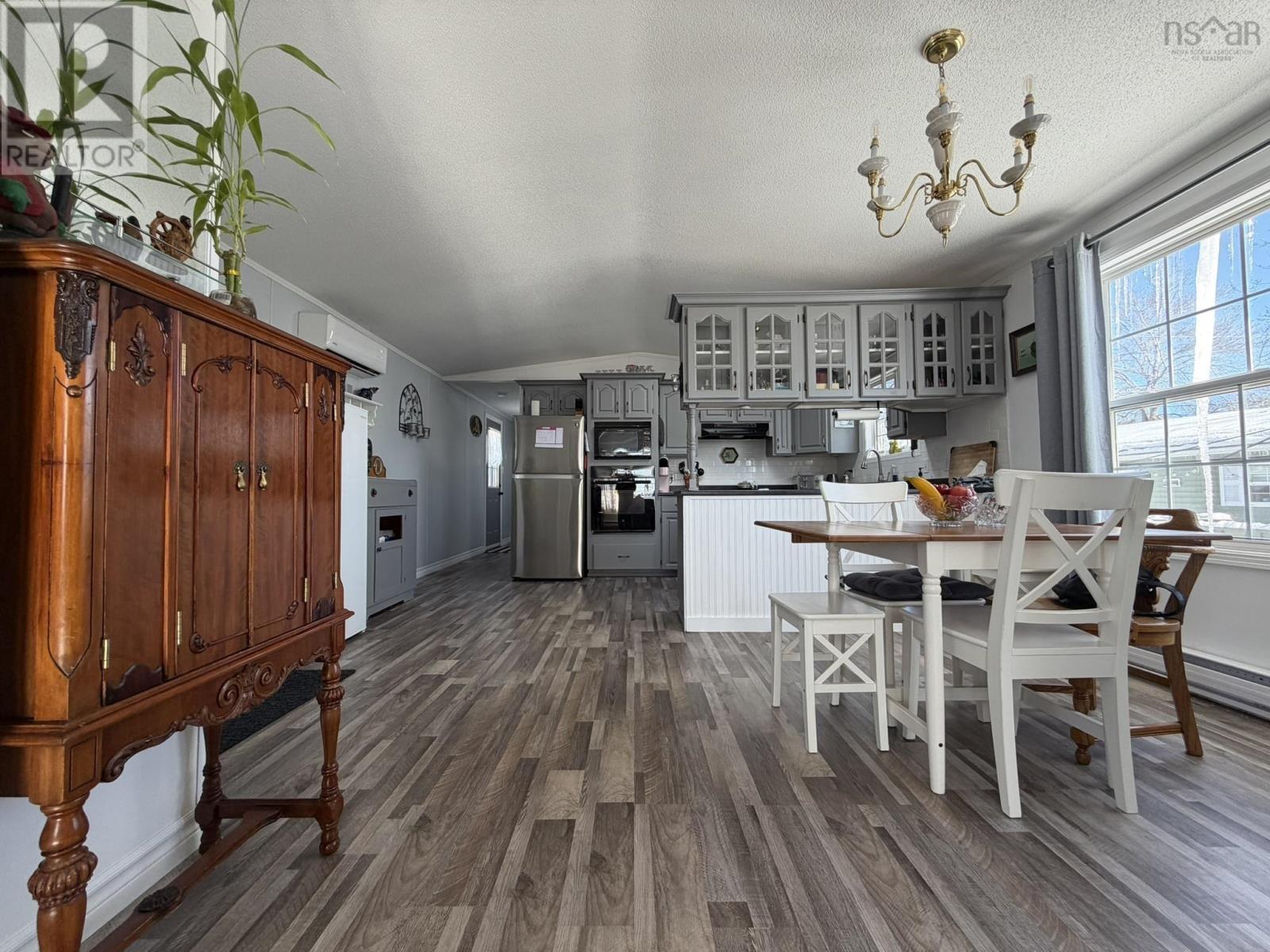 18 Seventh Street, Lucasville, Nova Scotia  B4B 1R4 - Photo 5 - 202602779