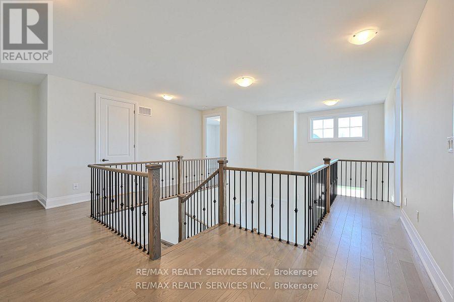 55 William Crisp Drive, Caledon, Ontario  L7K 2R7 - Photo 14 - W12791272