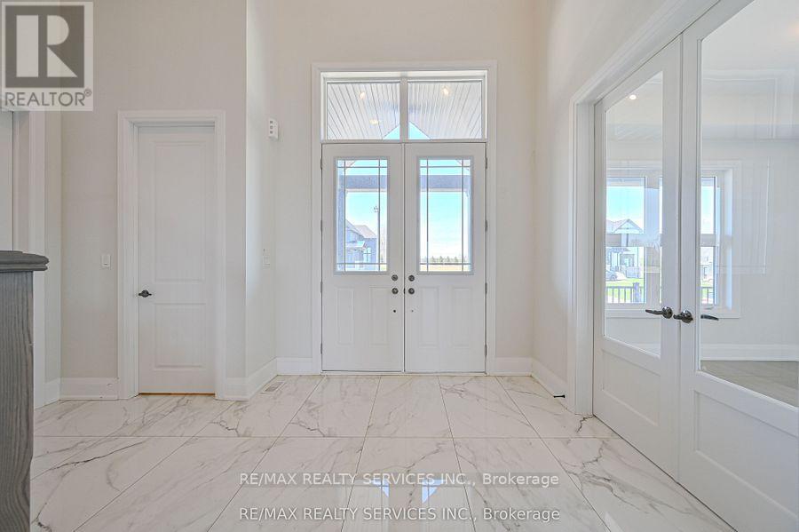 55 William Crisp Drive, Caledon, Ontario  L7K 2R7 - Photo 6 - W12791272