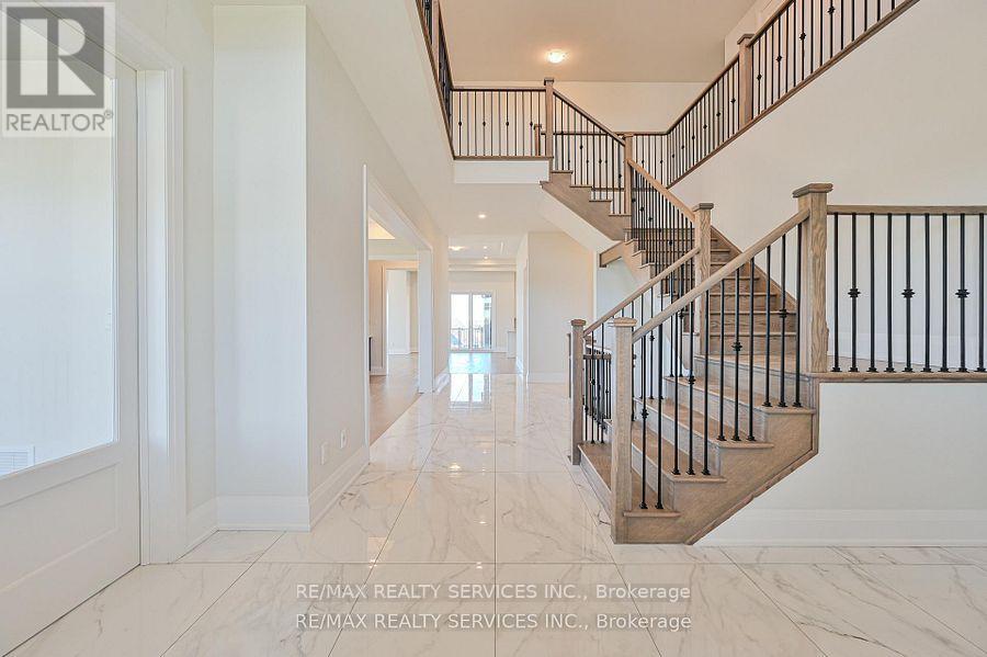 55 William Crisp Drive, Caledon, Ontario  L7K 2R7 - Photo 7 - W12791272