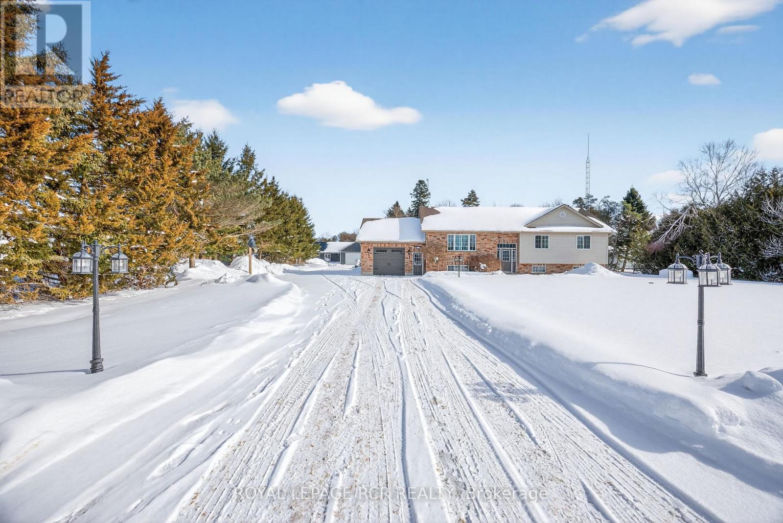 17 DEAKEN DRIVE, East Luther Grand Valley, Ontario