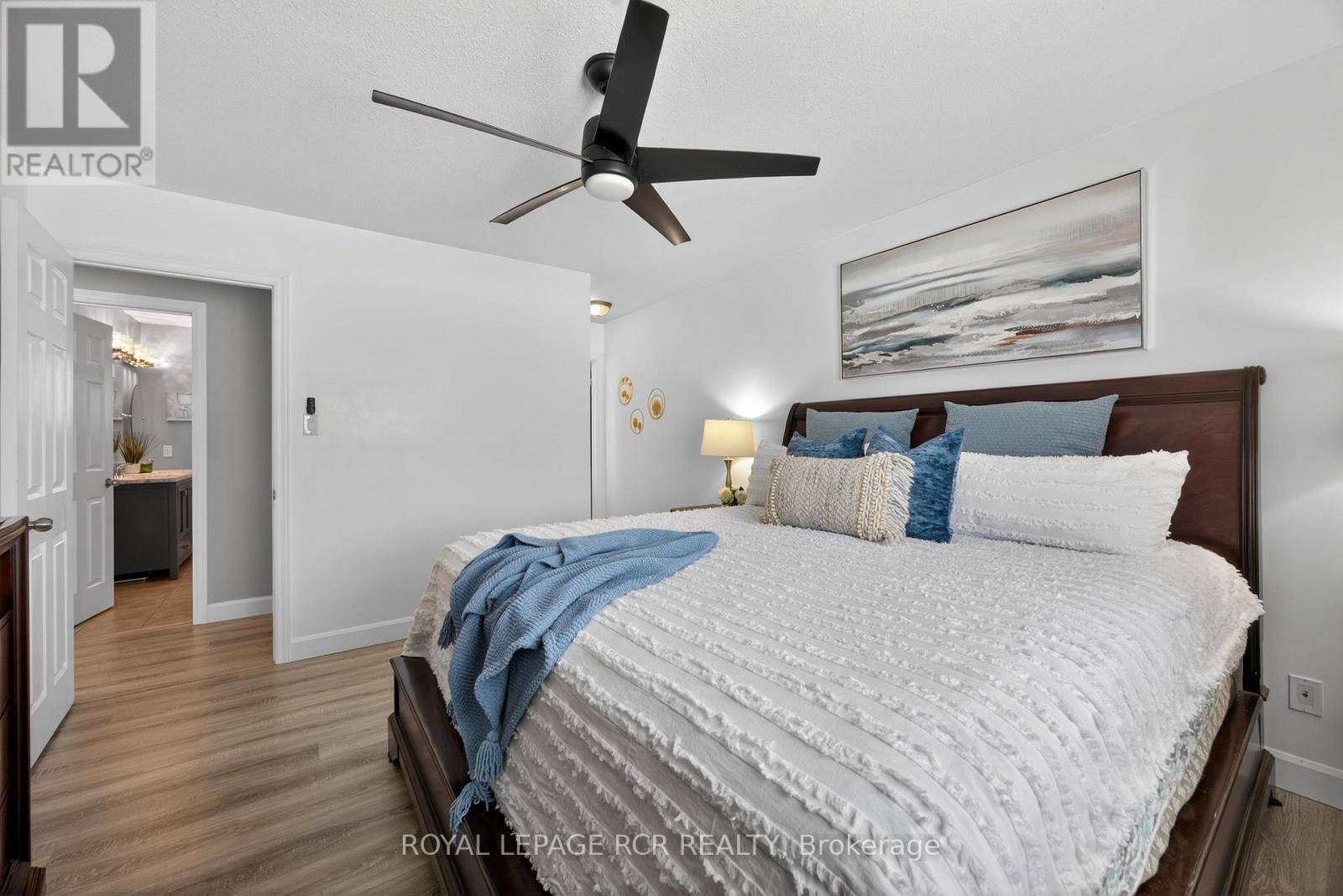 17 Deaken Drive, East Luther Grand Valley, Ontario  L0N 1G0 - Photo 14 - X12791282