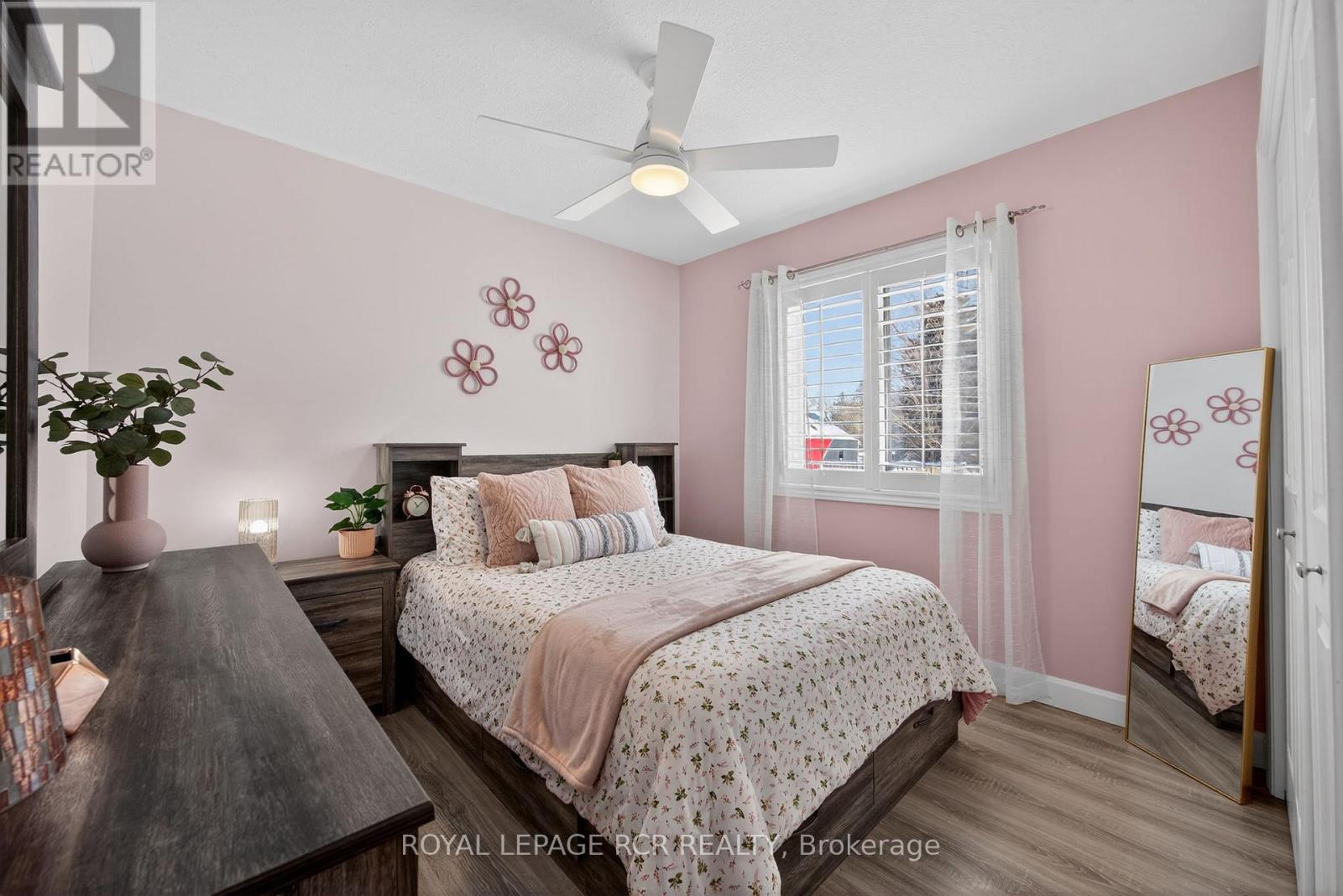 17 Deaken Drive, East Luther Grand Valley, Ontario  L0N 1G0 - Photo 18 - X12791282