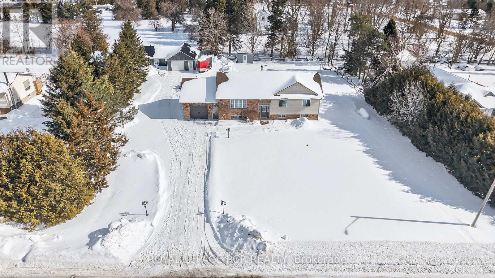 17 Deaken Drive, East Luther Grand Valley, Ontario  L0N 1G0 - Photo 29 - X12791282