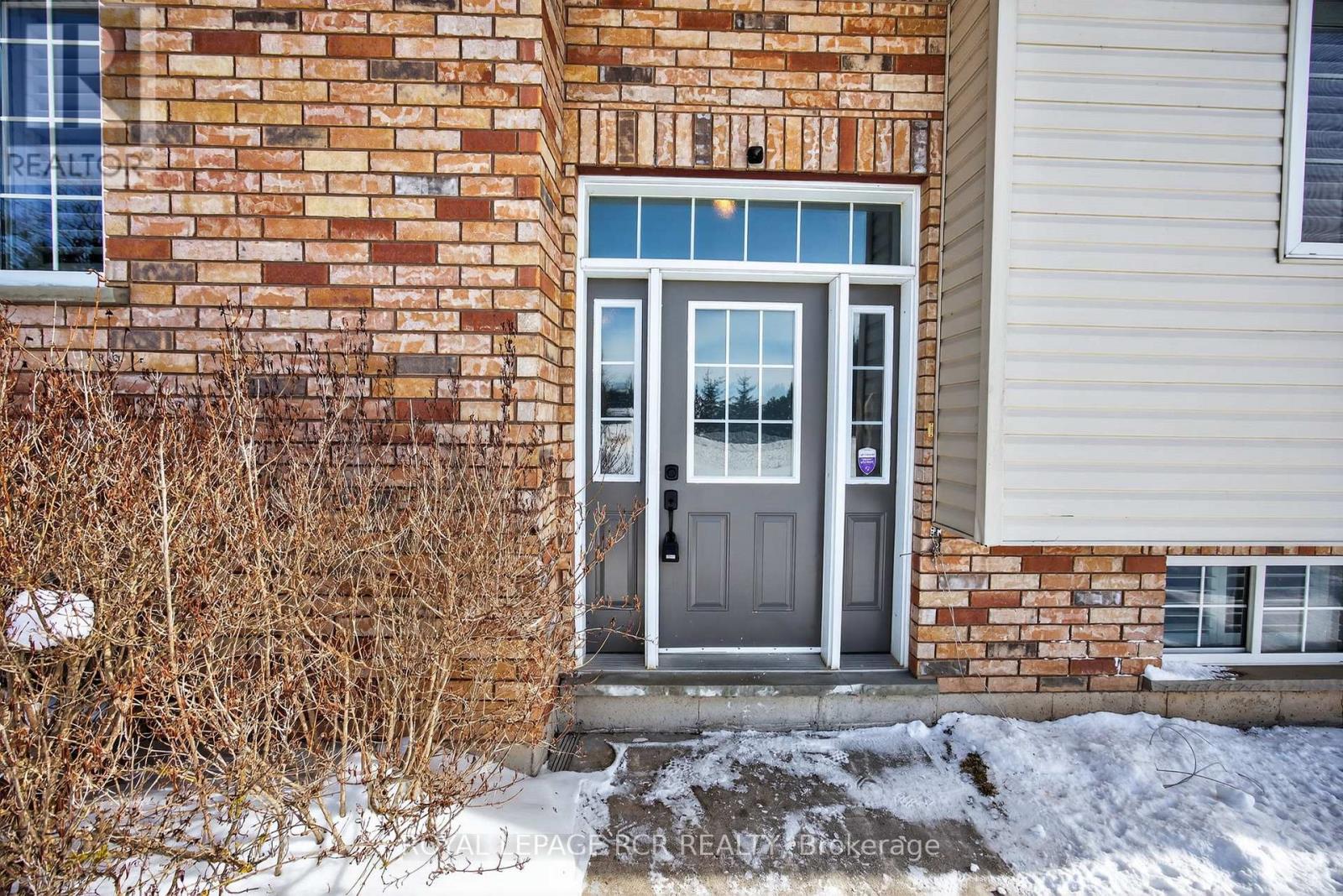 17 Deaken Drive, East Luther Grand Valley, Ontario  L0N 1G0 - Photo 3 - X12791282