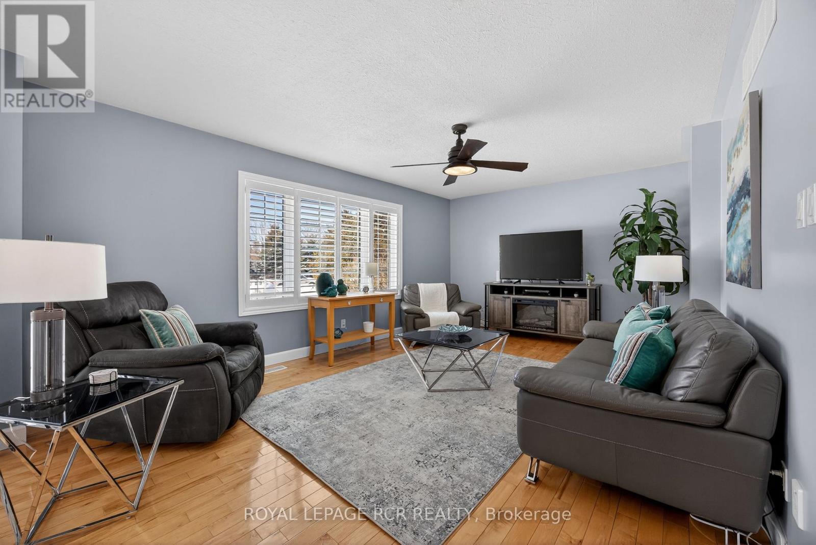 17 Deaken Drive, East Luther Grand Valley, Ontario  L0N 1G0 - Photo 5 - X12791282