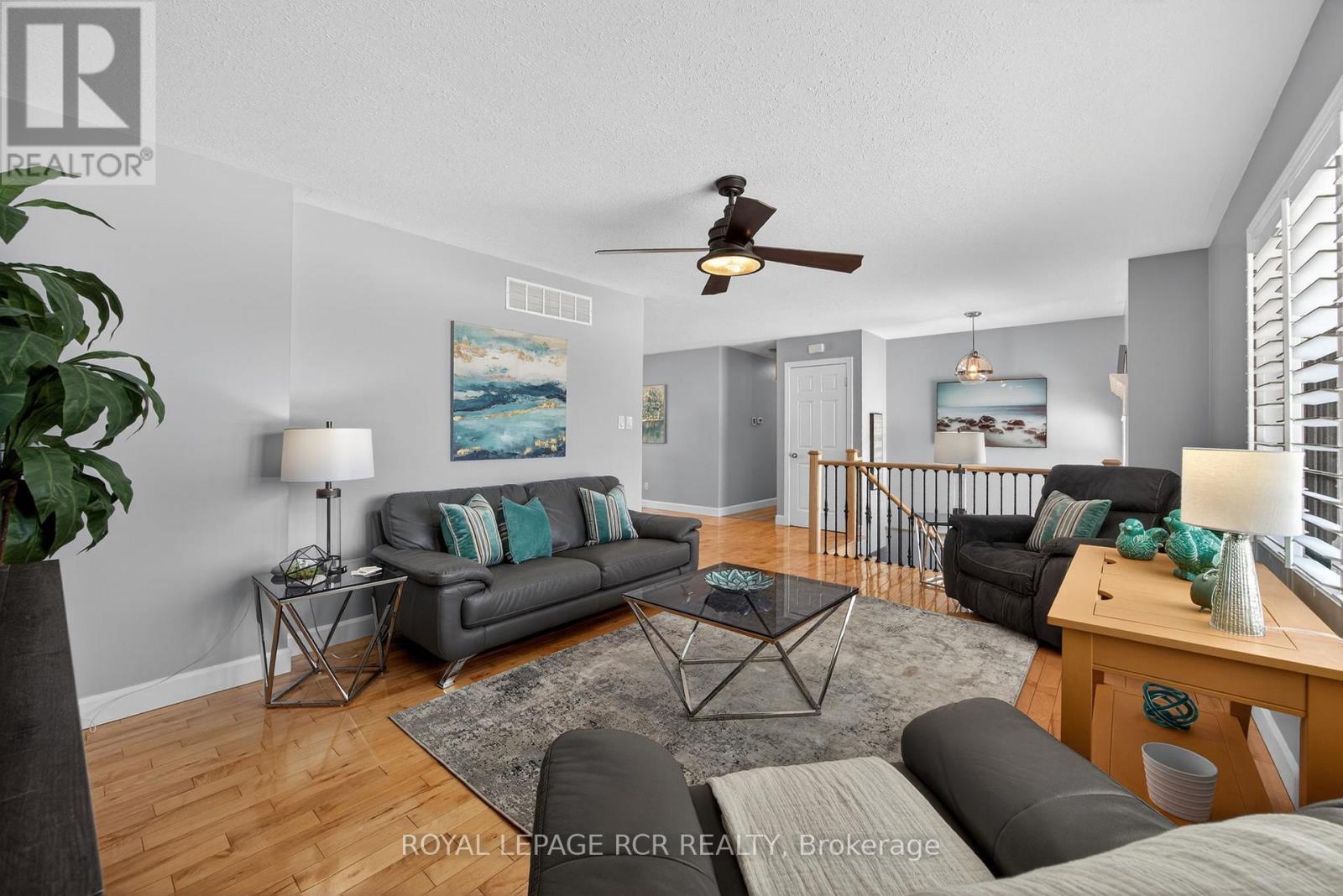 17 Deaken Drive, East Luther Grand Valley, Ontario  L0N 1G0 - Photo 6 - X12791282