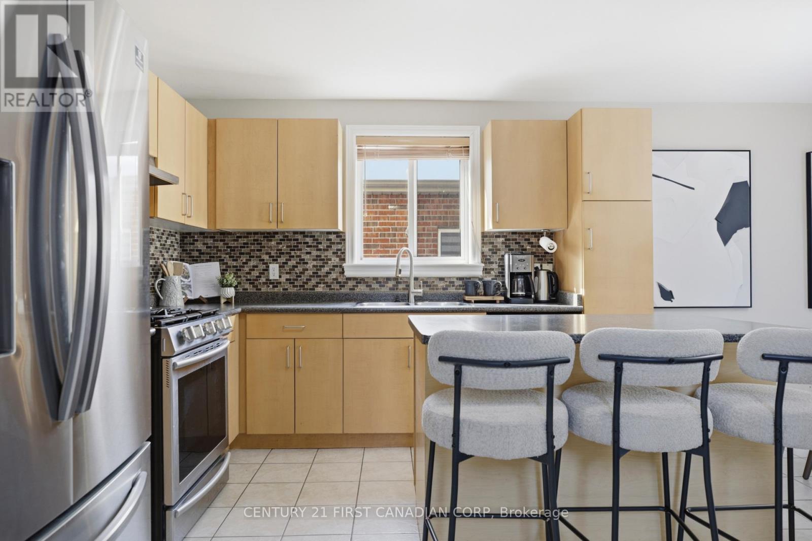 736 Thornwood Drive, London North, Ontario  N6H 5J6 - Photo 13 - X12791324