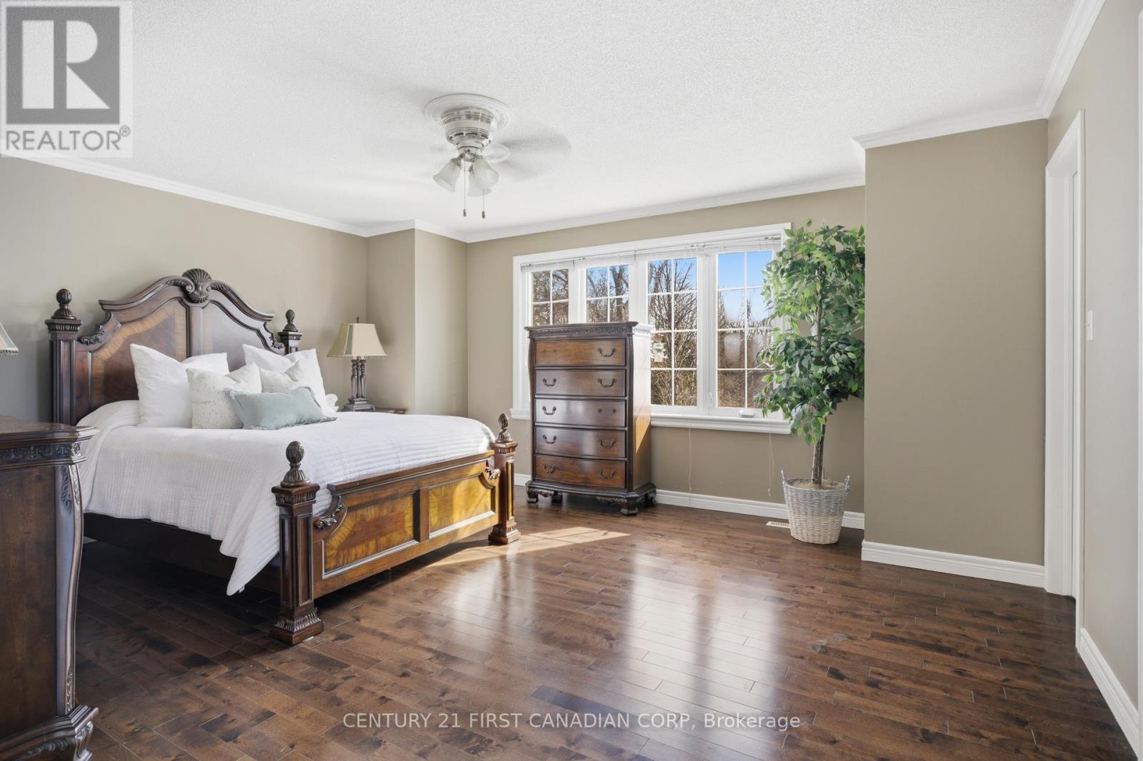 736 Thornwood Drive, London North, Ontario  N6H 5J6 - Photo 18 - X12791324