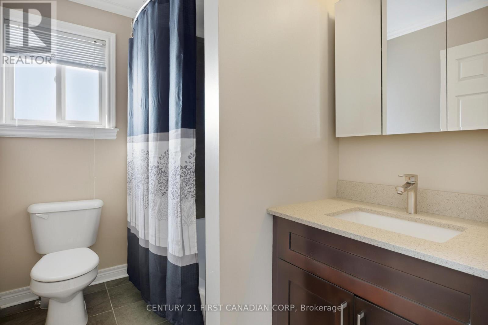 736 Thornwood Drive, London North, Ontario  N6H 5J6 - Photo 20 - X12791324