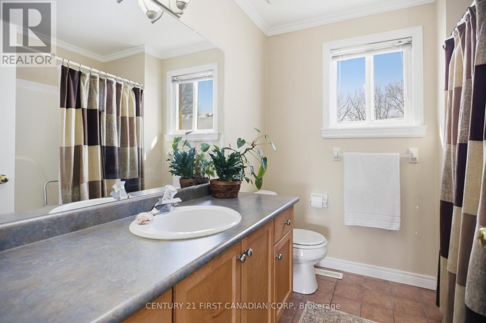 736 Thornwood Drive, London North, Ontario  N6H 5J6 - Photo 23 - X12791324