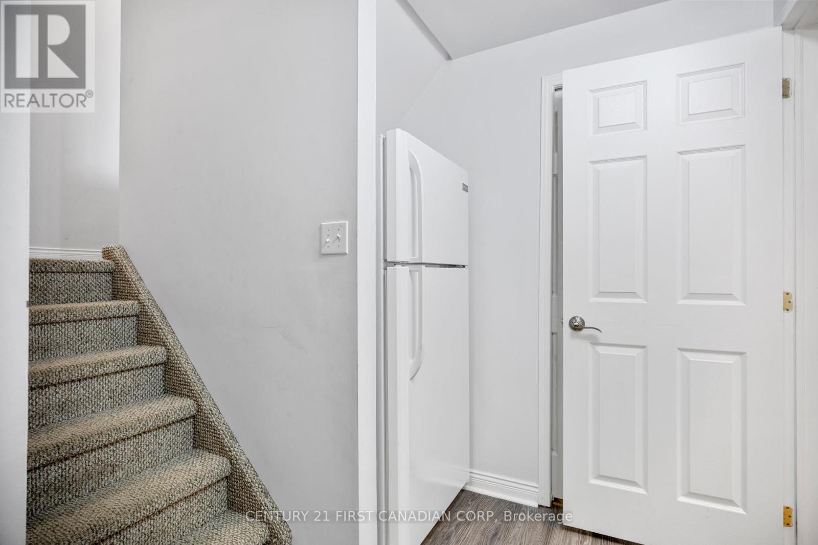 736 Thornwood Drive, London North, Ontario  N6H 5J6 - Photo 24 - X12791324