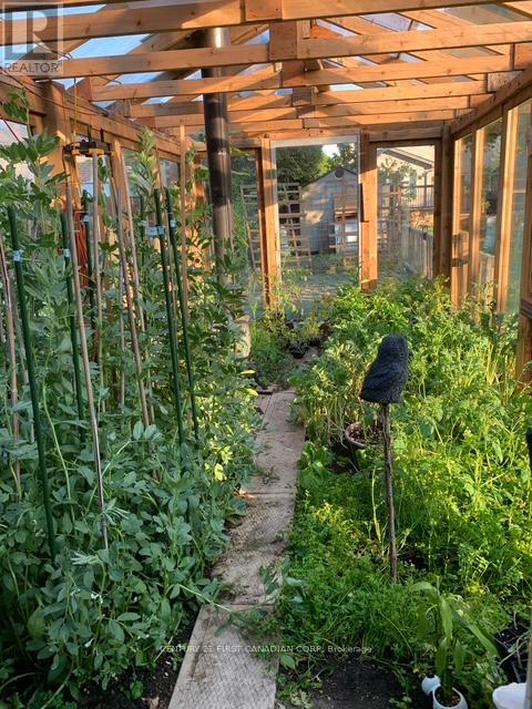 736 Thornwood Drive, London North, Ontario  N6H 5J6 - Photo 29 - X12791324