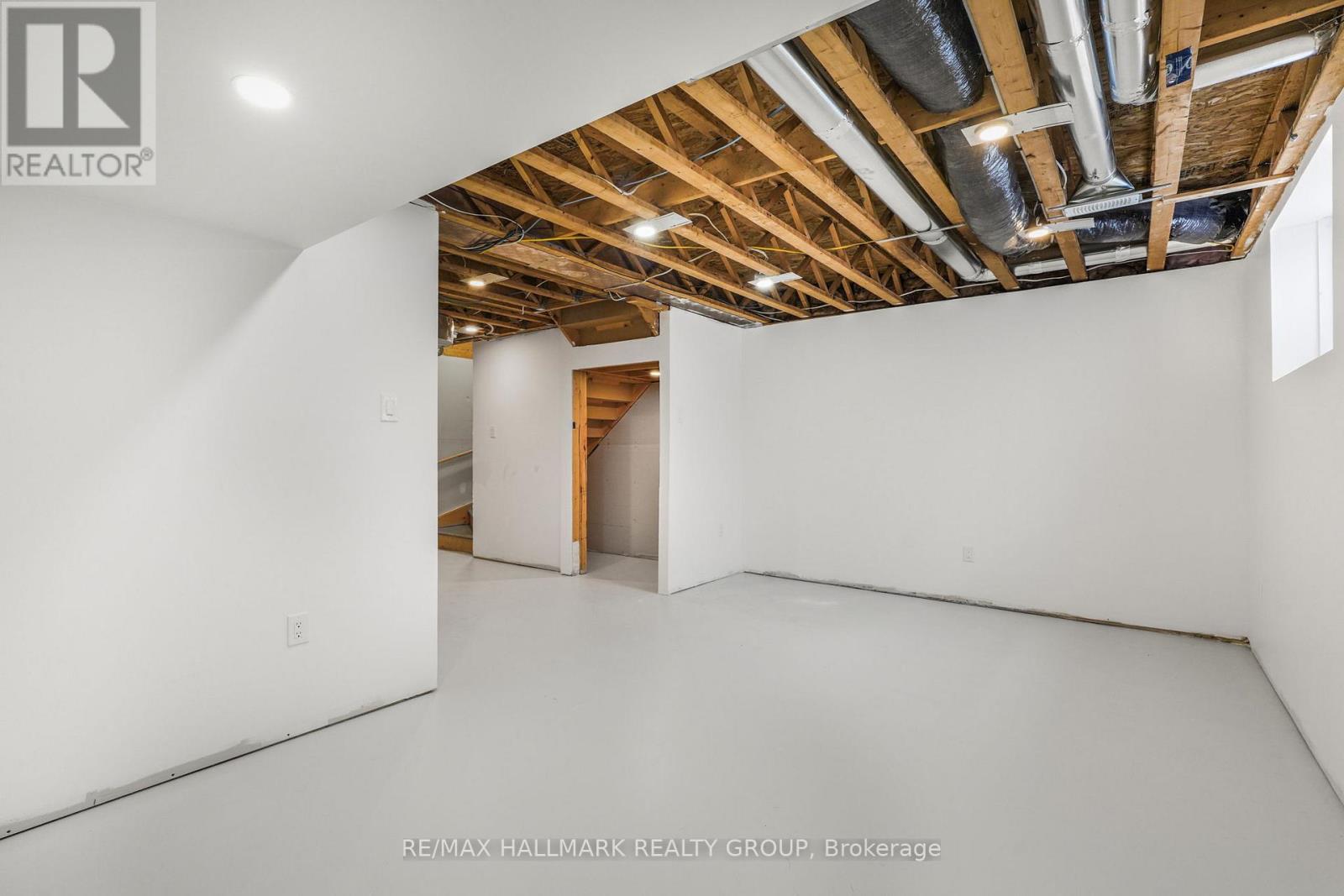 877 Platinum Street, Clarence-Rockland, Ontario  K4K 0H9 - Photo 25 - X12791292