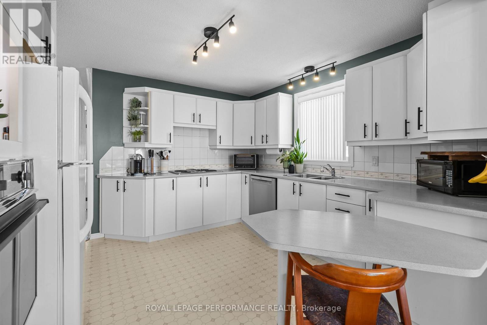 677 Principale Street, Casselman, Ontario  K0A 1M0 - Photo 14 - X12791294