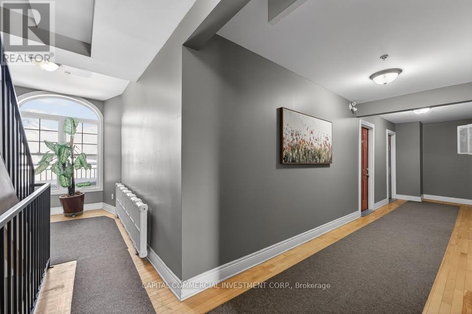 306 - 60 Cobourg Street, Ottawa, Ontario  K1N 8G8 - Photo 2 - X12791328