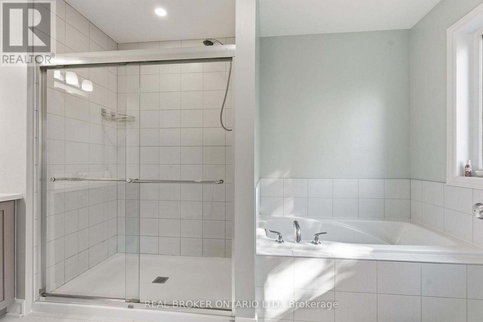 532 Fawn Valley Private, Ottawa, Ontario  K1T 0W5 - Photo 24 - X12791330