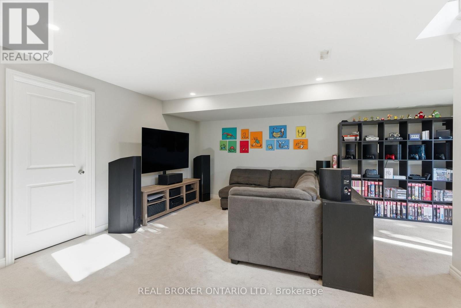 532 Fawn Valley Private, Ottawa, Ontario  K1T 0W5 - Photo 32 - X12791330