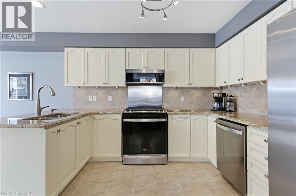 453 Sandy Cove Crescent, Waterloo, Ontario  N2K 4B6 - Photo 15 - 40804909