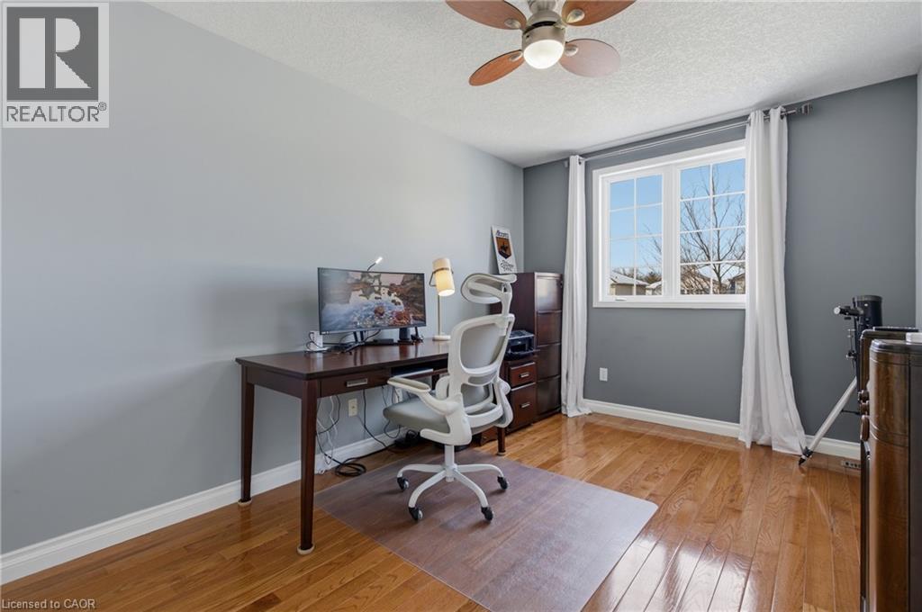 453 Sandy Cove Crescent, Waterloo, Ontario  N2K 4B6 - Photo 28 - 40804909