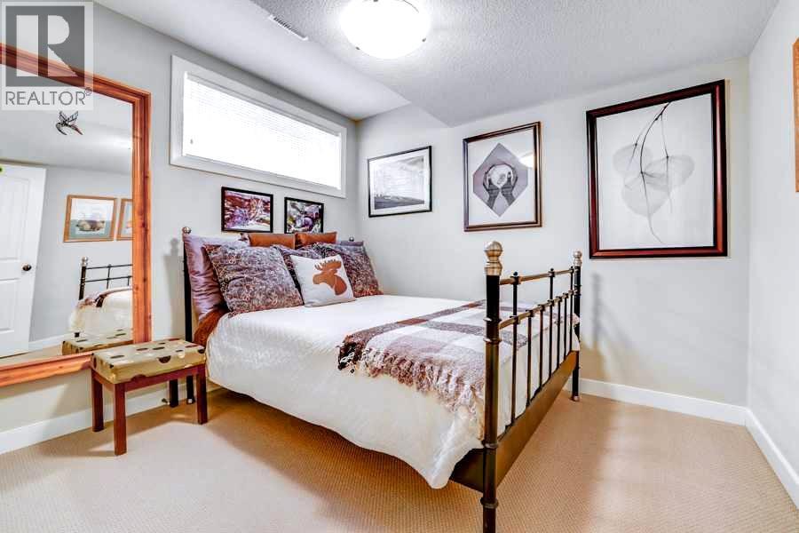 112 Everridge Common Sw, Calgary, Alberta  T2Y 5H1 - Photo 21 - A2285230