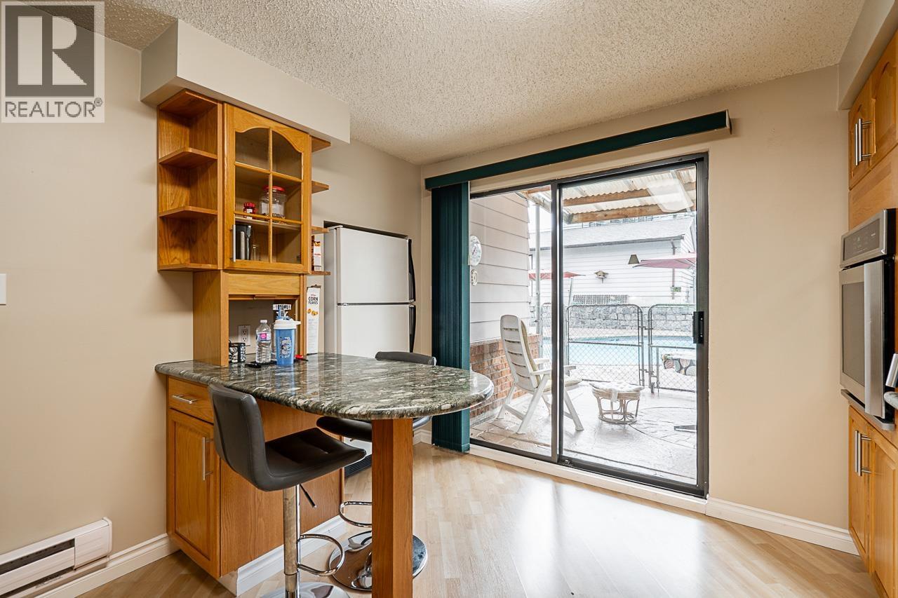 8074 19th Avenue, Burnaby, British Columbia  V3N 1G3 - Photo 20 - R3089593