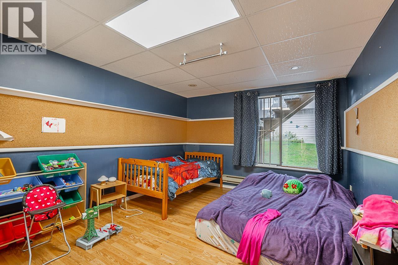 8074 19th Avenue, Burnaby, British Columbia  V3N 1G3 - Photo 30 - R3089593