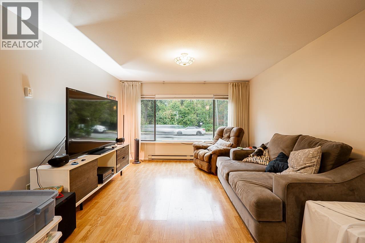 8074 19th Avenue, Burnaby, British Columbia  V3N 1G3 - Photo 28 - R3089593