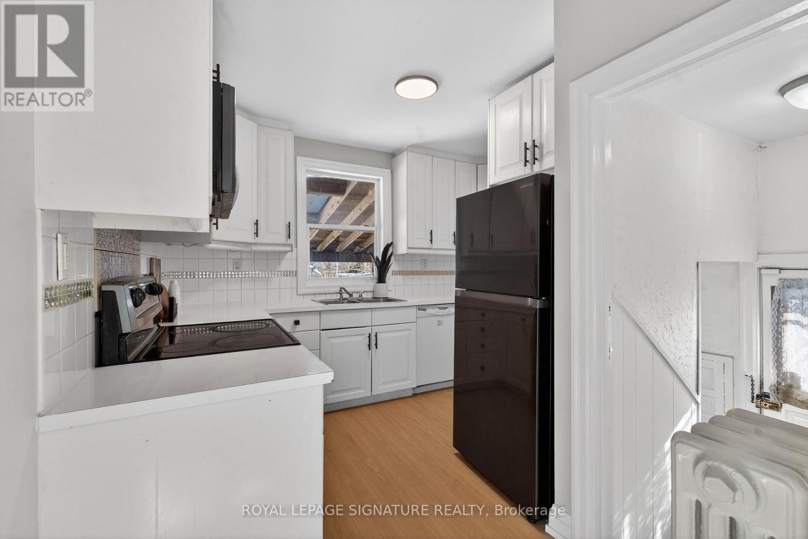 3 Wanstead Avenue, Toronto, Ontario  M1L 3L3 - Photo 11 - E12791306