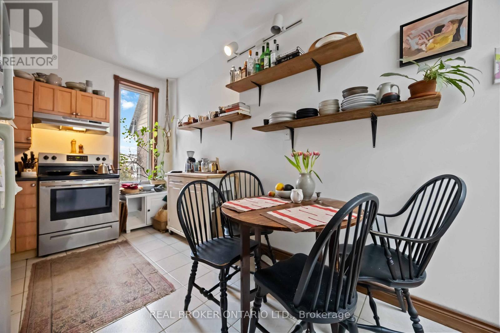 Upper - 22 Curzon Street, Toronto, Ontario  M4M 3B4 - Photo 14 - E12791308