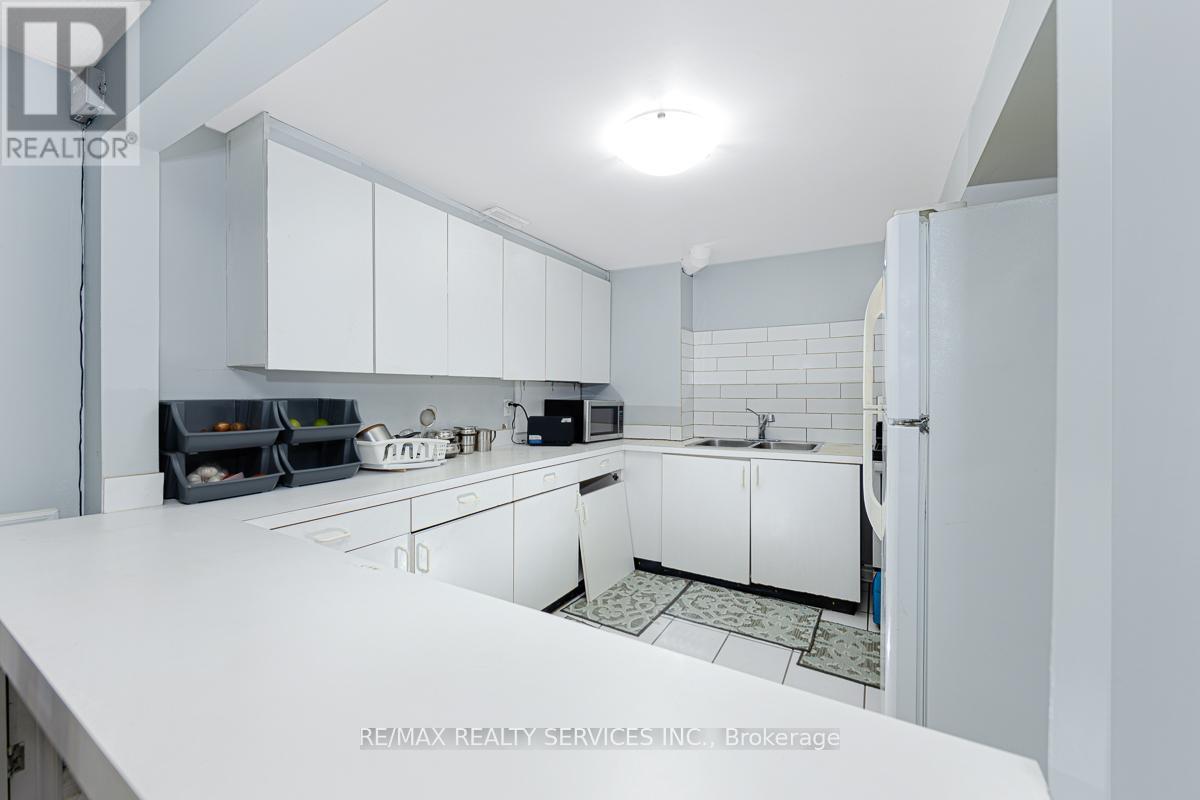 161 Hupfield Trail, Toronto, Ontario  M1B 4P7 - Photo 20 - E12791326