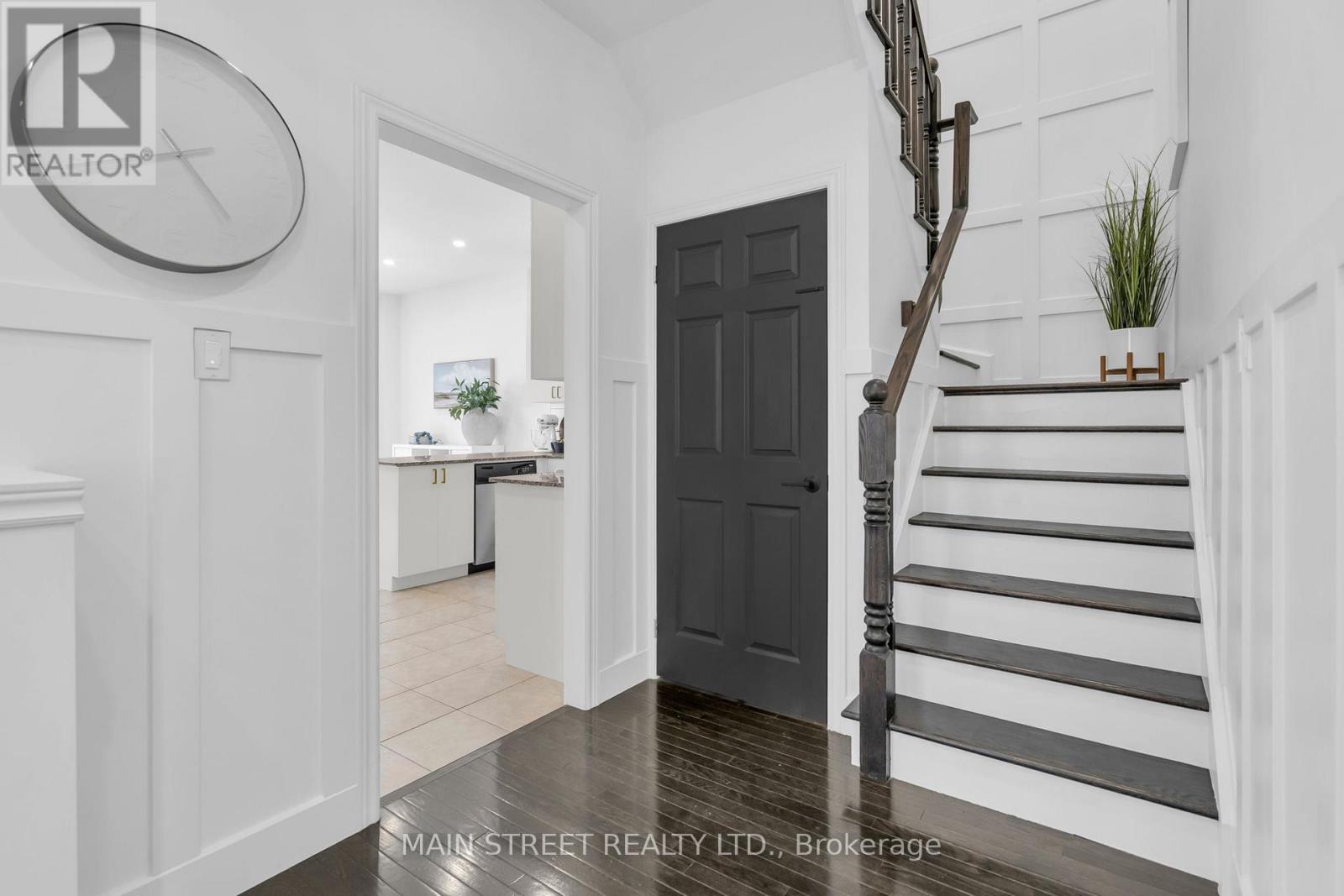 44 Herefordshire Crescent, Newmarket, Ontario  L9N 0B7 - Photo 14 - N12791346